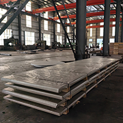 Stainless steel plate packaging workshop